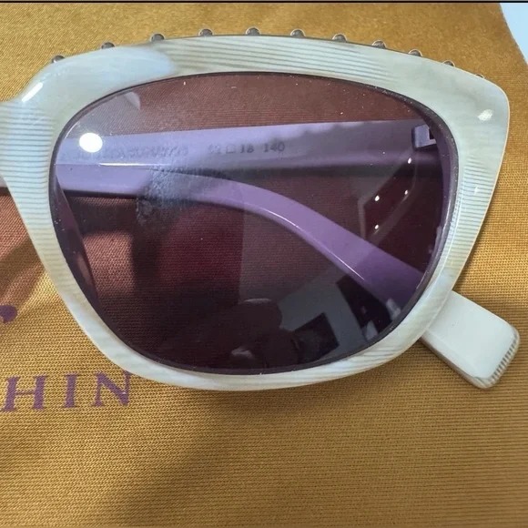 Vintage Seraphine White Cat-eyeSunglasses Never Worn. Original price $285
